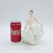 将图片加载到图库查看器,HN3653 Lucy - Vintage Porcelain Figurine by Royal Doulton, circa 1995 (Item# P-4846)-Timeless Gallery