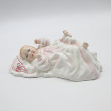 将图片加载到图库查看器,HN3712 New Baby - Vintage Porcelain Figurine by Royal Doulton, circa 2000 (Item# P-1993)-Timeless Gallery