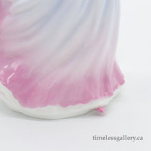 将图片加载到图库查看器,HN4113 Sweet Poetry - Vintage Porcelain Figurine by Royal Doulton, circa 2000 (Item# P-3654)-Timeless Gallery