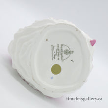 将图片加载到图库查看器,HN4113 Sweet Poetry - Vintage Porcelain Figurine by Royal Doulton, circa 2000 (Item# P-3654)-Timeless Gallery