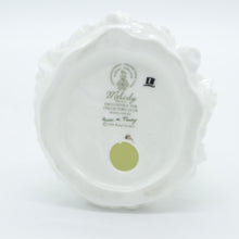 将图片加载到图库查看器,HN4117 Melody - Vintage Porcelain Figurine by Royal Doulton, dated 1999 (Item# P-4915)-Timeless Gallery