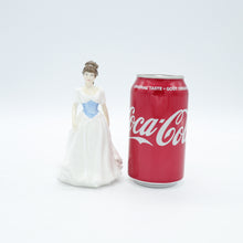 将图片加载到图库查看器,HN4117 Melody - Vintage Porcelain Figurine by Royal Doulton, dated 1999 (Item# P-4915)-Timeless Gallery