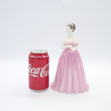 将图片加载到图库查看器,HN4220 Camilla - Vintage Porcelain Figurine by Royal Doulton, circa 2000 (Item# P-8757)-Timeless Gallery