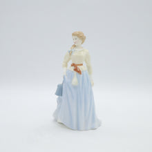 将图片加载到图库查看器,HN4222 Fair Maid - Vintage Porcelain Figurine by Royal Doulton, circa 2000 (Item# P-3280)-Timeless Gallery