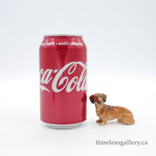 Load image into Gallery viewer, K17 Dachshund - Vintage Porcelain Figurine by Royal Doulton, circa 1960 (Item# P-2846)-Timeless Gallery