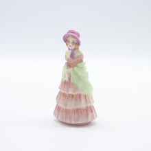 将图片加载到图库查看器,M1 Victorian Lady - Rare - Vintage Porcelain Figurine by Royal Doulton, circa 1940 (Item# P-7000)-Timeless Gallery
