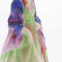 将图片加载到图库查看器,M4 Paisley Shawl - Vintage Porcelain Figurine by Royal Doulton, dated 1941 (Item# P-3840)-Timeless Gallery