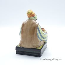 Load image into Gallery viewer, HN1706 Cobbler - early model - Vintage Porcelain Figurine by Royal Doulton, circa 1940 (Item# P-1073)-Timeless Gallery