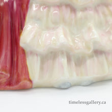 Load image into Gallery viewer, HN1997 Belle o’ the Ball - Classic - Vintage Porcelain Figurine by Royal Doulton, circa 1960 (Item# P-1203)-Timeless Gallery