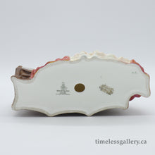 Load image into Gallery viewer, HN1997 Belle o’ the Ball - Classic - Vintage Porcelain Figurine by Royal Doulton, circa 1960 (Item# P-1203)-Timeless Gallery