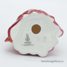 将图片加载到图库查看器,HN2842 Innocence - Vintage Porcelain Figurine by Royal Doulton, circa 1980 (Item# P-1212)-Timeless Gallery