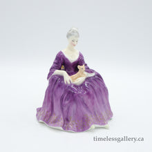 将图片加载到图库查看器,HN2421 Charlotte - Vintage Porcelain Figurine by Royal Doulton, circa 1975 (Item# P-1328)-Timeless Gallery