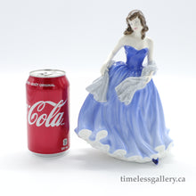 将图片加载到图库查看器,HN4530 Moonlight Serenade - Porcelain Figurine by Royal Doulton, circa 2003 (Item# P-1454)-Timeless Gallery