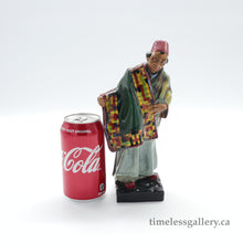 将图片加载到图库查看器,HN1464 Carpet Seller - Vintage Porcelain Figurine by Royal Doulton, circa 1930 (Item# P-1576)-Timeless Gallery