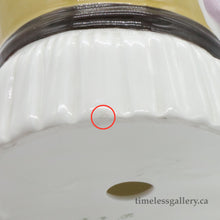 Load image into Gallery viewer, HN2276 Heart to Heart - Popular - Vintage Porcelain Figurine by Royal Doulton, circa 1970 (Item# P-1607)-Timeless Gallery