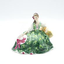 将图片加载到图库查看器，HN2474 Elyse - Vintage Porcelain Figurine by Royal Doulton, circa 1990 (Item# P-6067)-Timeless Gallery
