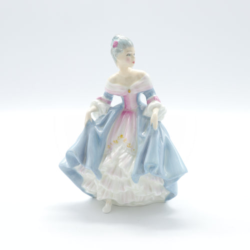 HN2425 Southern Belle - Vintage Porcelain Figurine by Royal Doulton, circa 1990 (Item# P-9355)-Timeless Gallery