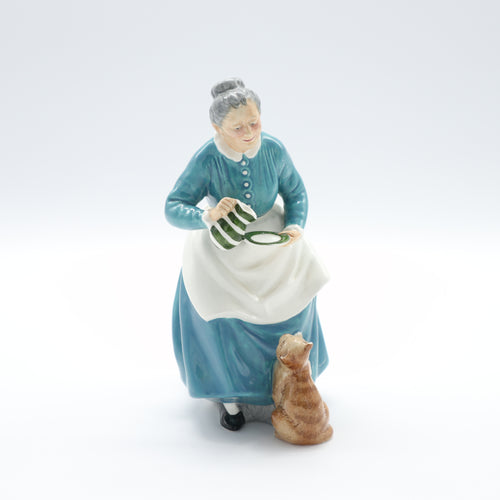 Vintage Royal Doulton Figurine, HN2249