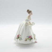 将图片加载到图库查看器，HN3304 Samantha - Vintage Porcelain Figurine by Royal Doulton, circa 1990 (Item# P-6830)-Timeless Gallery
