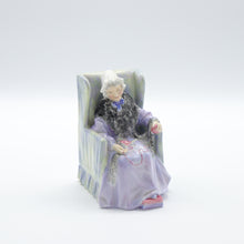 Load image into Gallery viewer, HN2023 Joan - Vintage Porcelain Figurine by Royal Doulton, circa 1950 (Item# P-7627)-Timeless Gallery
