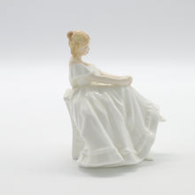 Load image into Gallery viewer, HN2956 Heather - Vintage Porcelain Figurine by Royal Doulton, circa 1982 (Item# P-6363)-Timeless Gallery
