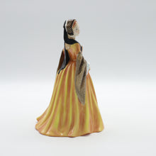 Load image into Gallery viewer, HN3349 Jane Seymour - Rare and Limited Edition - Vintage Porcelain Figurine by Royal Doulton, dated 1991 (Item# P-2672)-Timeless Gallery
