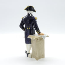 将图片加载到图库查看器，HN2260 Captain - Vintage Porcelain Figurine by Royal Doulton, circa 1970 (Item# P-4199)-Timeless Gallery
