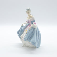 Load image into Gallery viewer, HN2425 Southern Belle - Vintage Porcelain Figurine by Royal Doulton, circa 1990 (Item# P-9355)-Timeless Gallery
