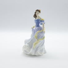 将图片加载到图库查看器，HN4041 Rebecca - Vintage Porcelain Figurine by Royal Doulton, dated 1998 (Item# P-1774)-Timeless Gallery

