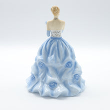 将图片加载到图库查看器，HN5586 Catherine - Porcelain Figurine by Royal Doulton, dated 2013 (Item# P-4575)-Timeless Gallery
