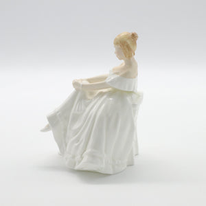 HN2956 Heather - Vintage Porcelain Figurine by Royal Doulton, circa 1982 (Item# P-6363)-Timeless Gallery