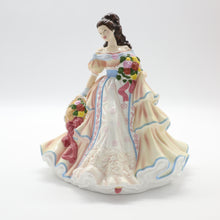 将图片加载到图库查看器，HN5107 Summers Belle - Porcelain Figurine by Royal Doulton, circa 2002 (Item# P-2800)-Timeless Gallery
