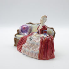 Load image into Gallery viewer, HN1997 Belle o’ the Ball - Vintage Porcelain Figurine by Royal Doulton, circa 1977 (Item# P-2688)-Timeless Gallery
