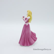 将图片加载到图库查看器，DP10 Sleeping Beauty - Vintage Porcelain Figurine by Royal Doulton (Item# P-5297)-Timeless Gallery
