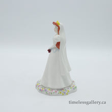 Load image into Gallery viewer, DP4 Ariel - Vintage Porcelain Figurine by Royal Doulton (Item# P-5987)-Timeless Gallery
