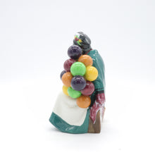 Load image into Gallery viewer, HN1315 Old Balloon Seller - Vintage Porcelain Figurine by Royal Doulton, circa 1970 (Item# P-6135)-Timeless Gallery
