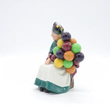 Load image into Gallery viewer, HN1315 Old Balloon Seller - Vintage Porcelain Figurine by Royal Doulton, circa 1970 (Item# P-6135)-Timeless Gallery
