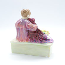 Load image into Gallery viewer, HN1342 Flower Seller’s Children - Classic - Vintage Porcelain Figurine by Royal Doulton, before 1980 (Item# P-8026)-Timeless Gallery
