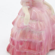 将图片加载到图库查看器，HN1368 Rose - Vintage Porcelain Figurine by Royal Doulton, circa 1970 (Item# P-4123)-Timeless Gallery
