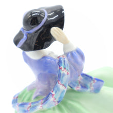 Load image into Gallery viewer, HN1833 Top O’ The Hill - Vintage Porcelain Figurine by Royal Doulton, circa 1950 (Item# P-7599)-Timeless Gallery
