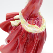 Load image into Gallery viewer, HN1834 Top O’ The Hill - Vintage Porcelain Figurine by Royal Doulton, circa 1977 (Item# P-5940)-Timeless Gallery
