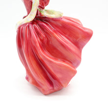 Load image into Gallery viewer, HN1834 Top O’ The Hill - Vintage Porcelain Figurine by Royal Doulton, circa 1977 (Item# P-5940)-Timeless Gallery
