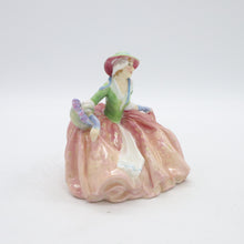 将图片加载到图库查看器，HN1871 Annabella - Vintage Porcelain Figurine by Royal Doulton, circa 1940 (Item# P-6450)-Timeless Gallery
