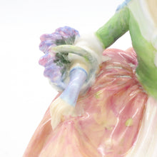 将图片加载到图库查看器，HN1871 Annabella - Vintage Porcelain Figurine by Royal Doulton, circa 1940 (Item# P-6450)-Timeless Gallery
