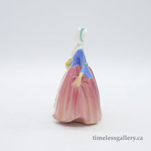 将图片加载到图库查看器，HN1916 Janet - Vintage Porcelain Figurine by Royal Doulton, circa 1940 (Item# P-5558)-Timeless Gallery

