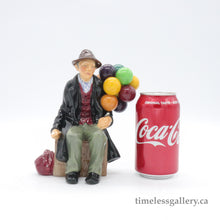 Load image into Gallery viewer, HN1954 Balloon Man - Classic - Vintage Porcelain Figurine by Royal Doulton, circa 1960 (Item# P-5879)-Timeless Gallery
