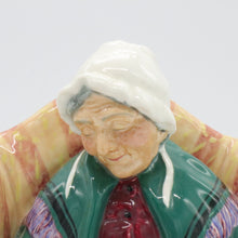 将图片加载到图库查看器，HN1974 Forty Winks - Vintage Porcelain Figurine by Royal Doulton, circa 1950 (Item# P-4498)-Timeless Gallery
