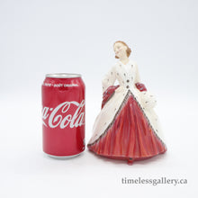 将图片加载到图库查看器，HN1981 Ermine Coat - Vintage Porcelain Figurine by Royal Doulton, circa 1950 (Item# P-7137)-Timeless Gallery
