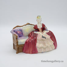 Load image into Gallery viewer, HN1997 Belle o’ the Ball - Popular - Vintage Porcelain Figurine by Royal Doulton, circa 1960 (Item# P-8809)-Timeless Gallery
