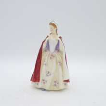 Load image into Gallery viewer, HN2002 Bess - Popular - Vintage Porcelain Figurine by Royal Doulton, circa 1965 (Item# P-6882)-Timeless Gallery
